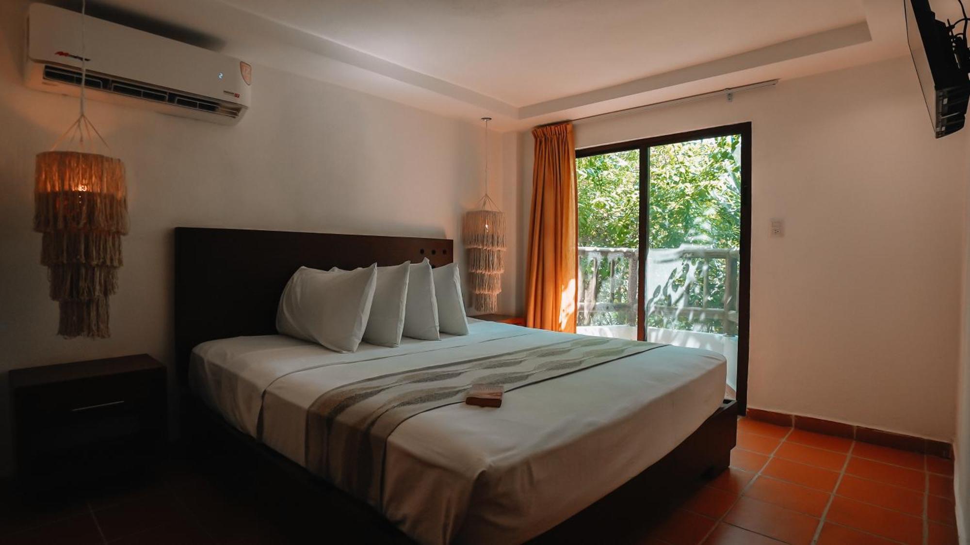 Hotel Rio Lagartos Bagian luar foto