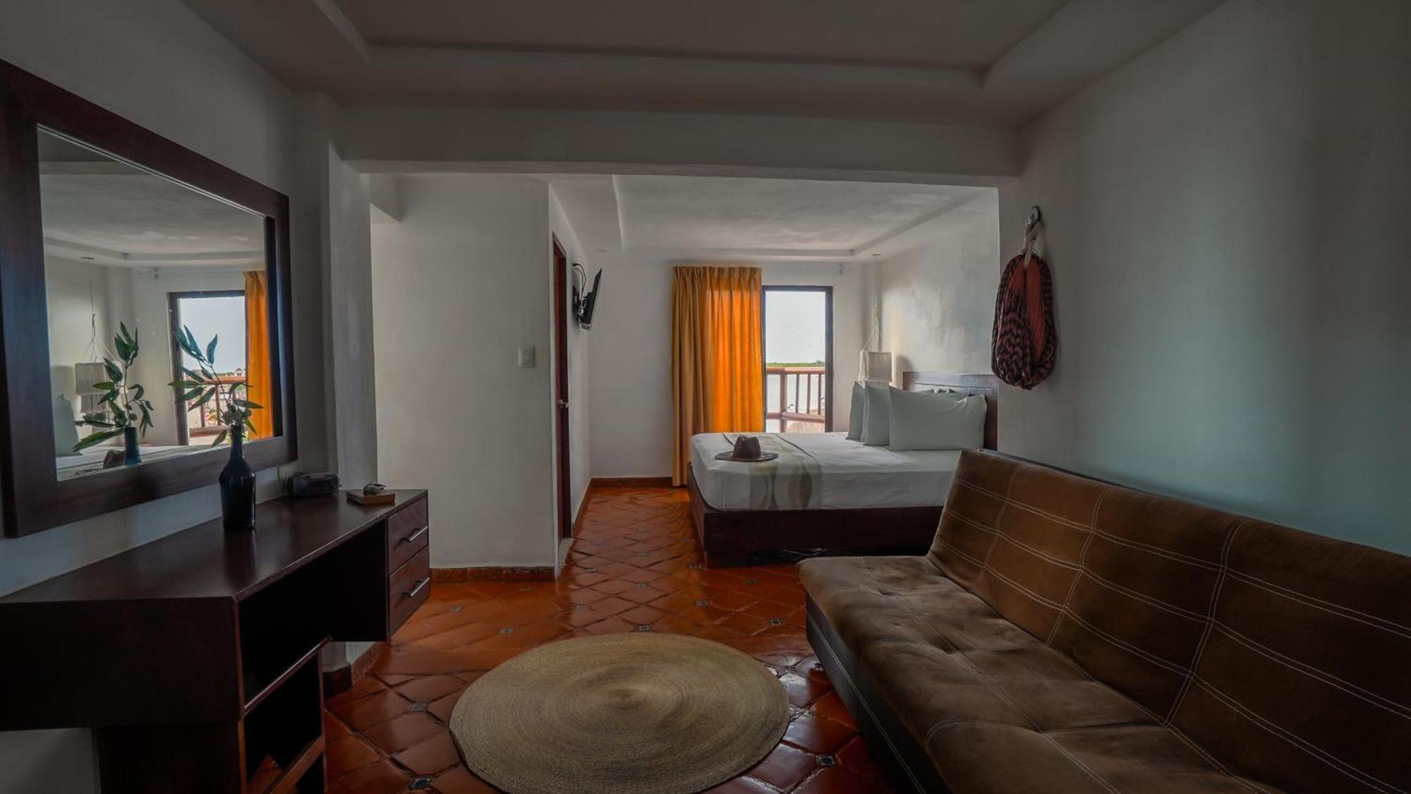 Hotel Rio Lagartos Bagian luar foto