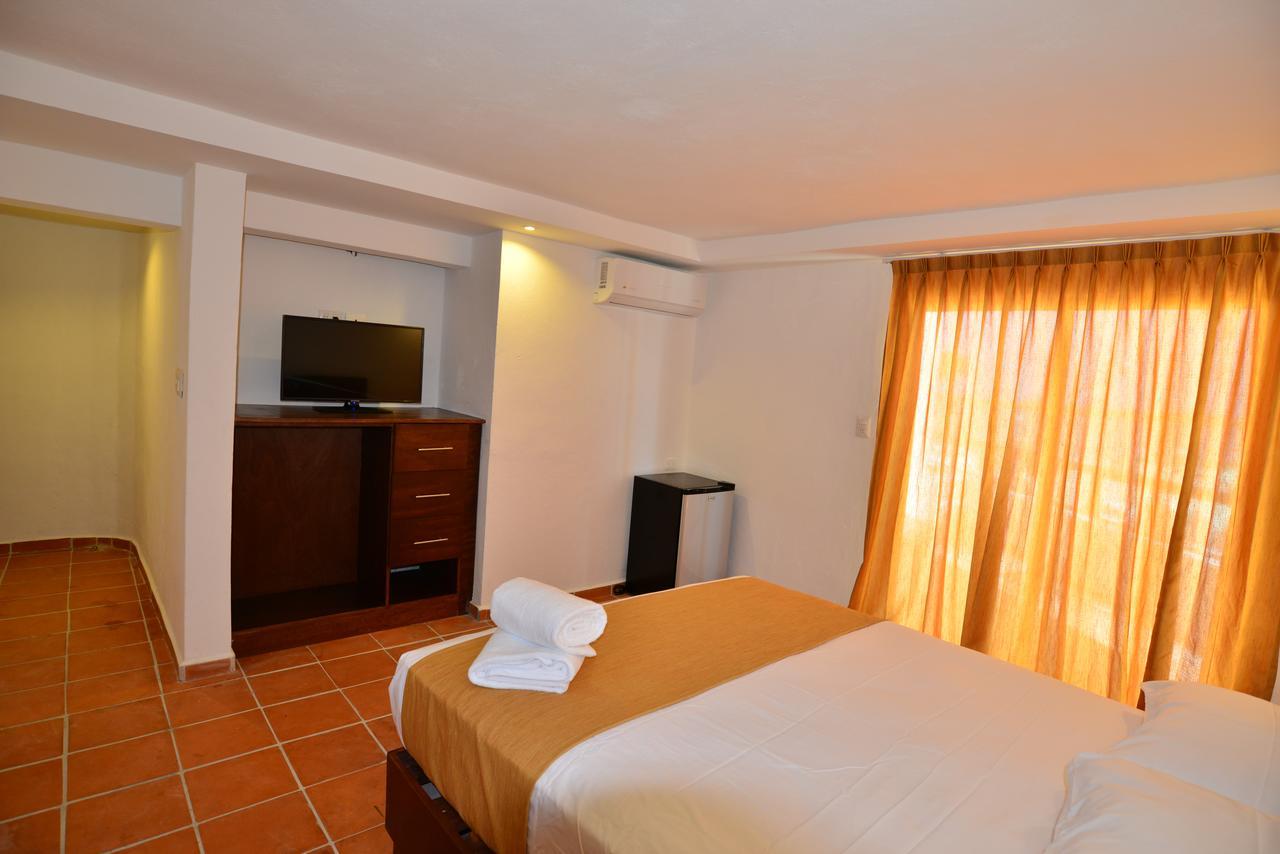 Hotel Rio Lagartos Bagian luar foto