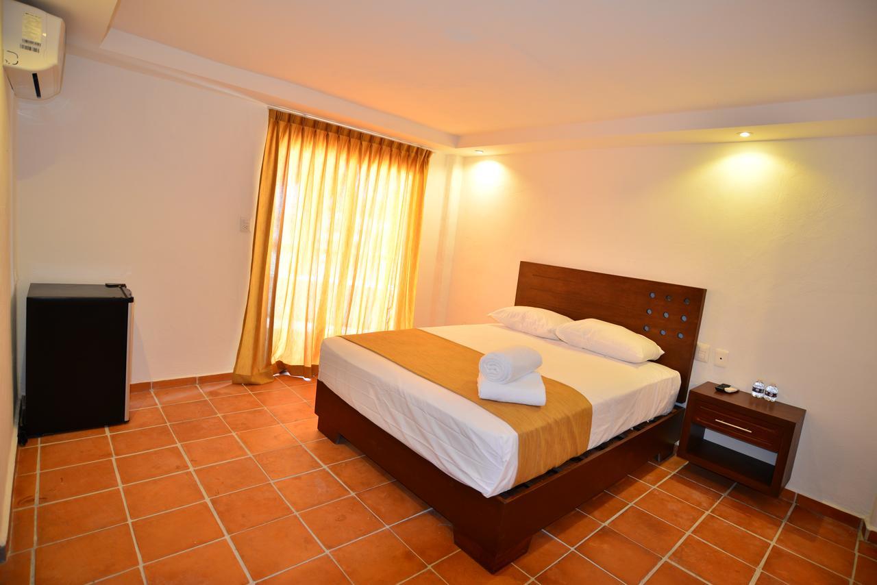 Hotel Rio Lagartos Bagian luar foto